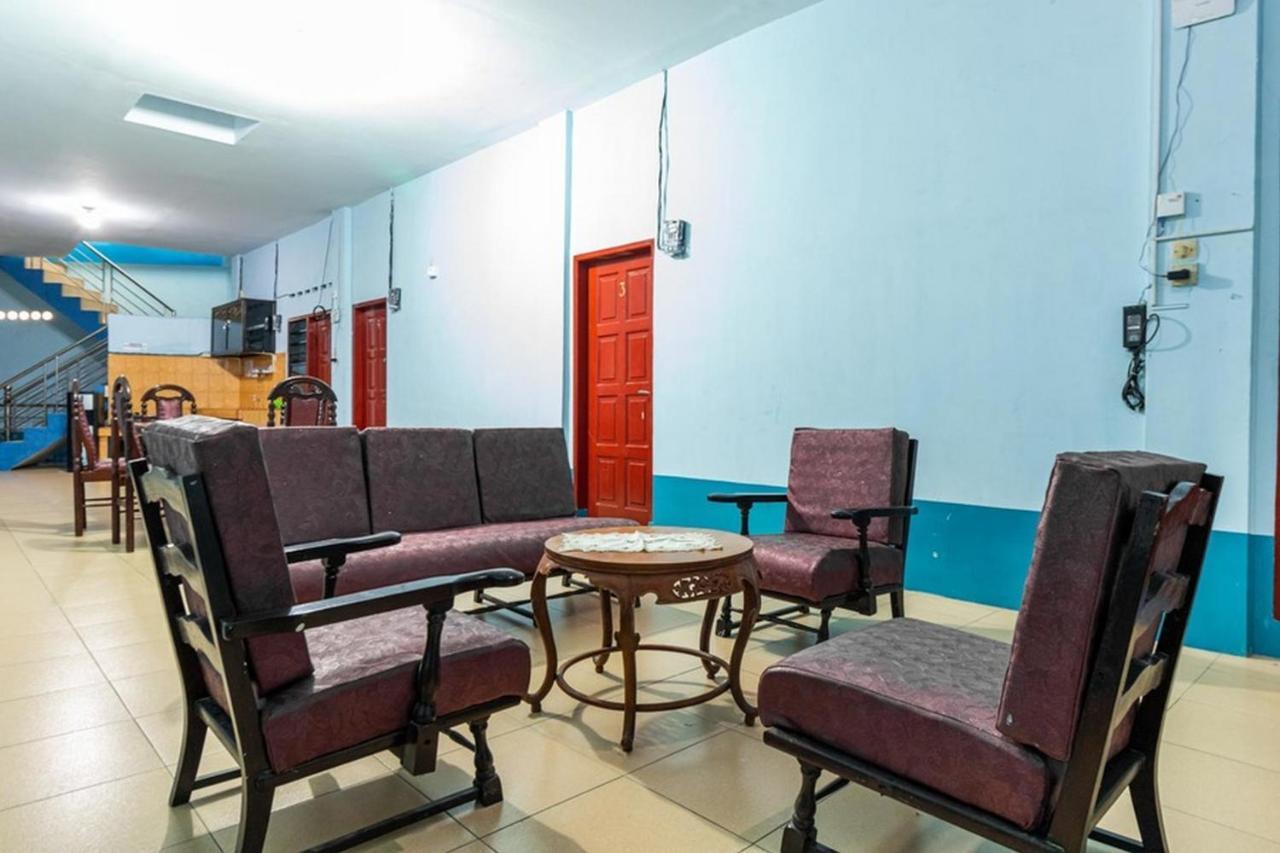 RedDoorz Syariah @ Jalan Setiabudi Medan 3 Bagian luar foto